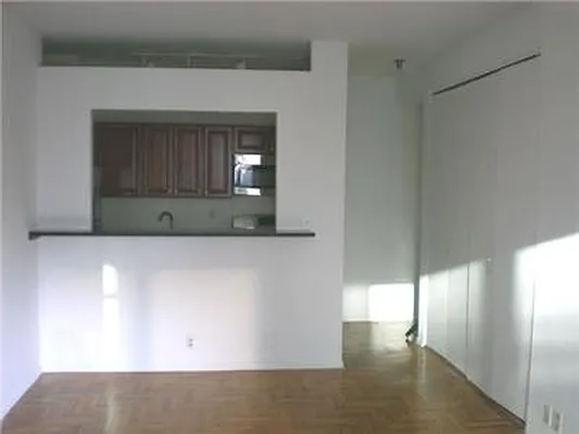 Rented by Domus Realty | media 29