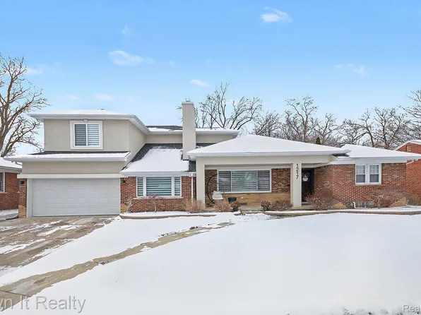 1217 Falcon St, Dearborn, MI 48128