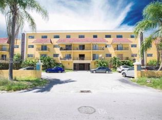 5100 SW 41st St APT 310, Hollywood, FL 33023