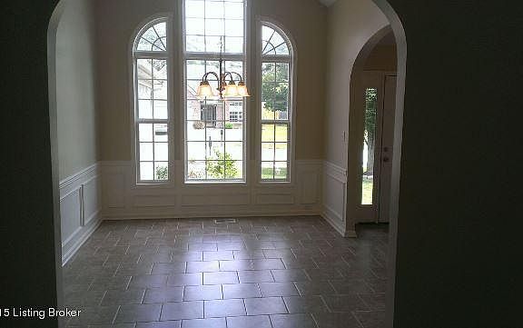 8822 Dining Room