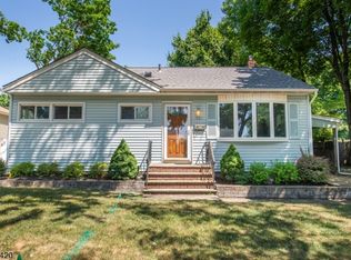 147 Haroldson Pl, Pompton Lakes, NJ 07442