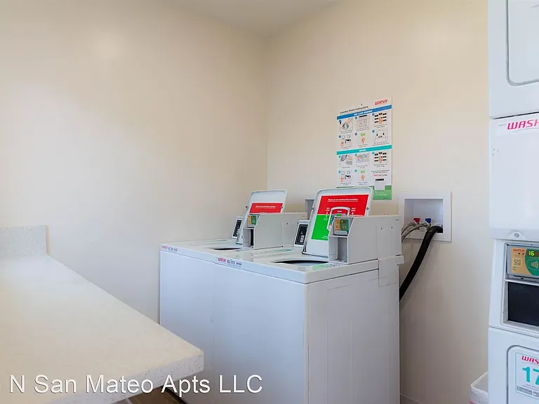 16 N San Mateo St — Photo 10