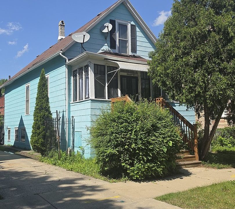 1st image of 5948 W Walton St