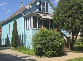 5948 W Walton St, Chicago, IL 60651