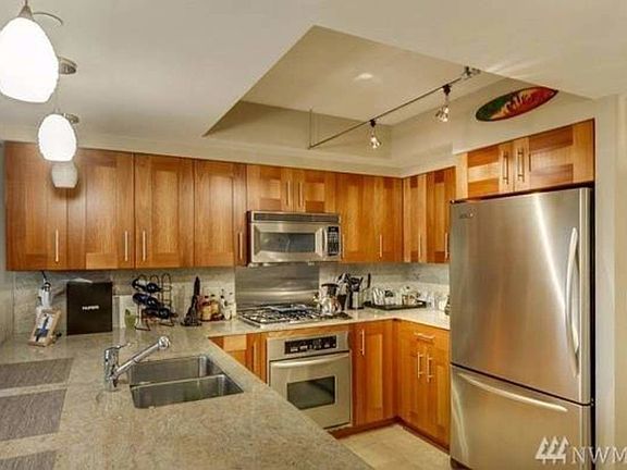 4th image of 650 Bellevue Way NE Unit 2105