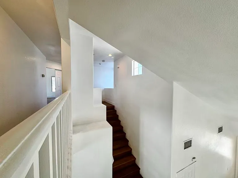 3828 Climbing Rose St — Photo 31