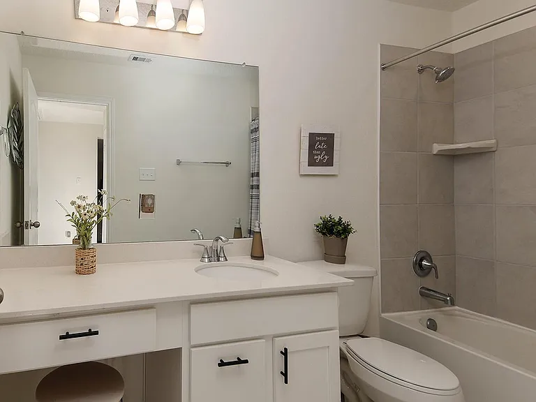 41694 Sorrel Spring Ln — Photo 13