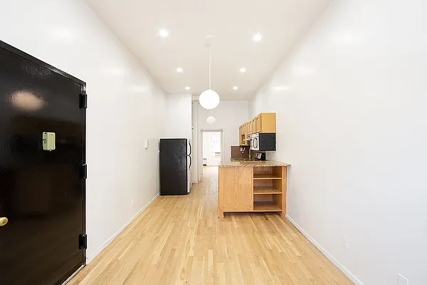 Rented by Zumper Inc | media 7