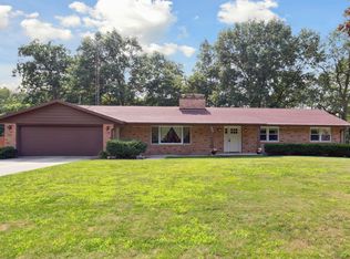 1615 Sioux Trl, Niles, MI 49120