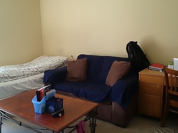 4th image of 608 Monroe St APT 17
