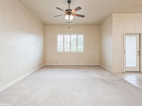 4th image of 265 N Dixie Dr Unit 105