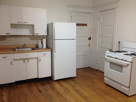 4th image of 1430 W Ohio St APT 1R