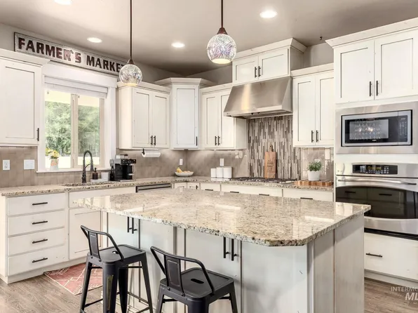 14023 W Canyon Creek St, Boise, ID 83713