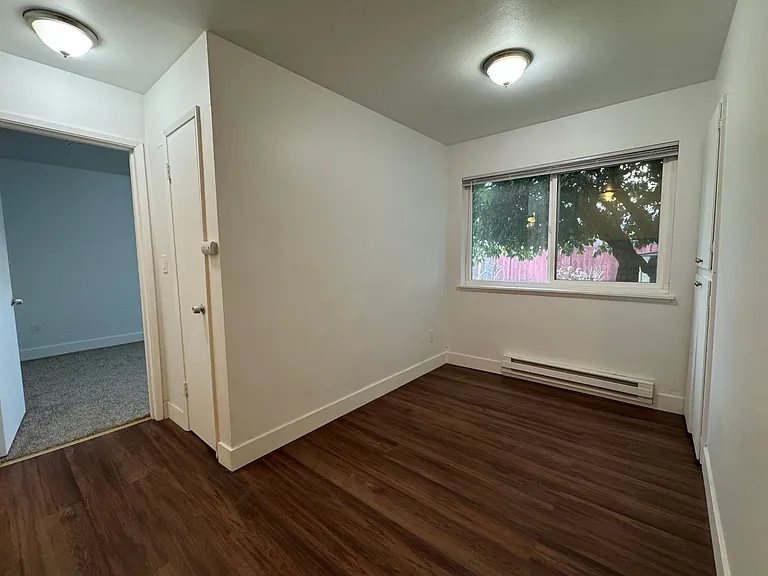 Seward Park Court | Hidden Gem in Serene Neighborhood w/ Onsite Parking — Photo 12