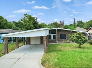 5627 Southbrook Dr, Houston, TX 77033