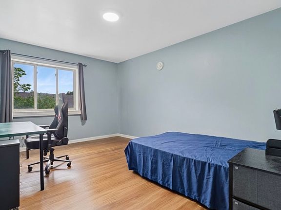 2nd image of 835 Ridge Ave APT 508
