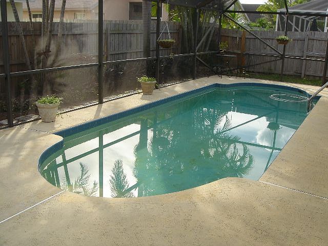 2nd image of 6288 Garrett St