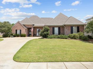 221 Dunbar Trl, Canton, MS 39046