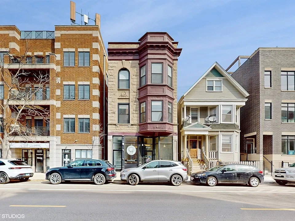 2120 W Belmont Ave #3F