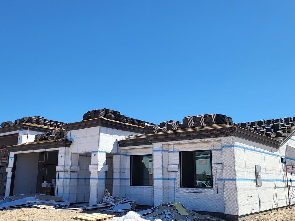 2nd image of 4772 N Pleasant Ave