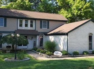 909 N Circle Dr, Wapakoneta, OH 45895