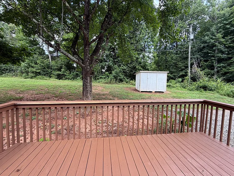 3245 Wilkesboro Hwy — Photo 9