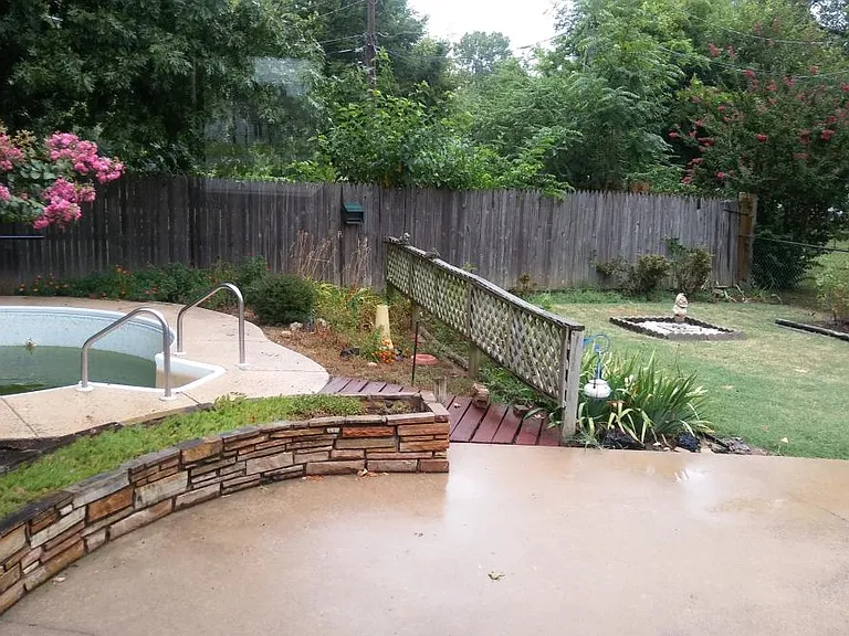 231 E Fort Worth St — Photo 26