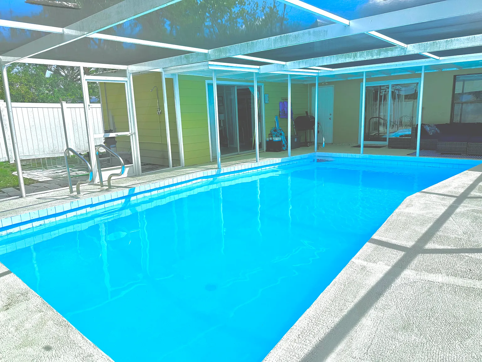 4 bed, 1812 sqft, $3,800 — Photo 2