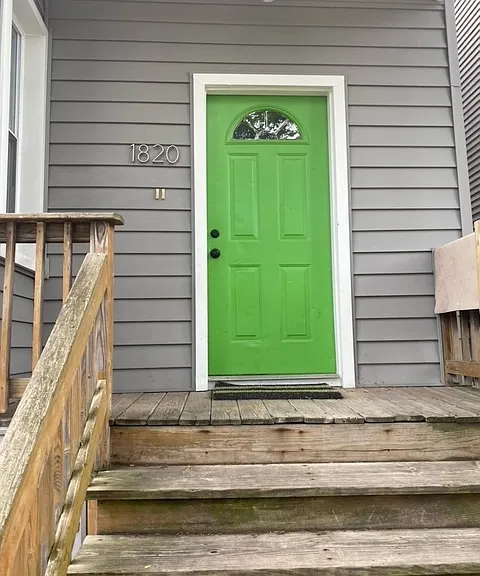 1820 N Albany Ave #2 — Photo 16