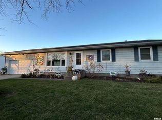 105 Abbey Dr, Geneseo, IL 61254