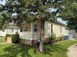 424 E 1st St, Oglesby, IL 61348