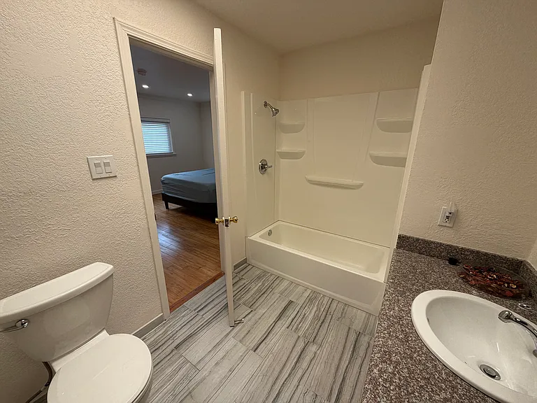 Circle Ct — Photo 6