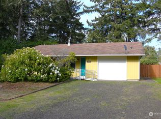 142 Octopus Ave NE, Ocean Shores, WA