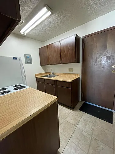 1315 D St Photo 1