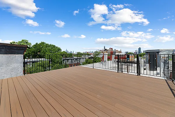 Rented by REAL New York | media 31