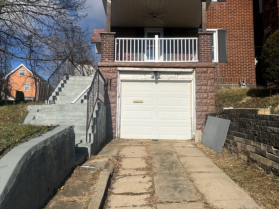101 Pentland Ave