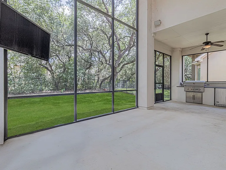 2727 Sonata Park — Photo 28