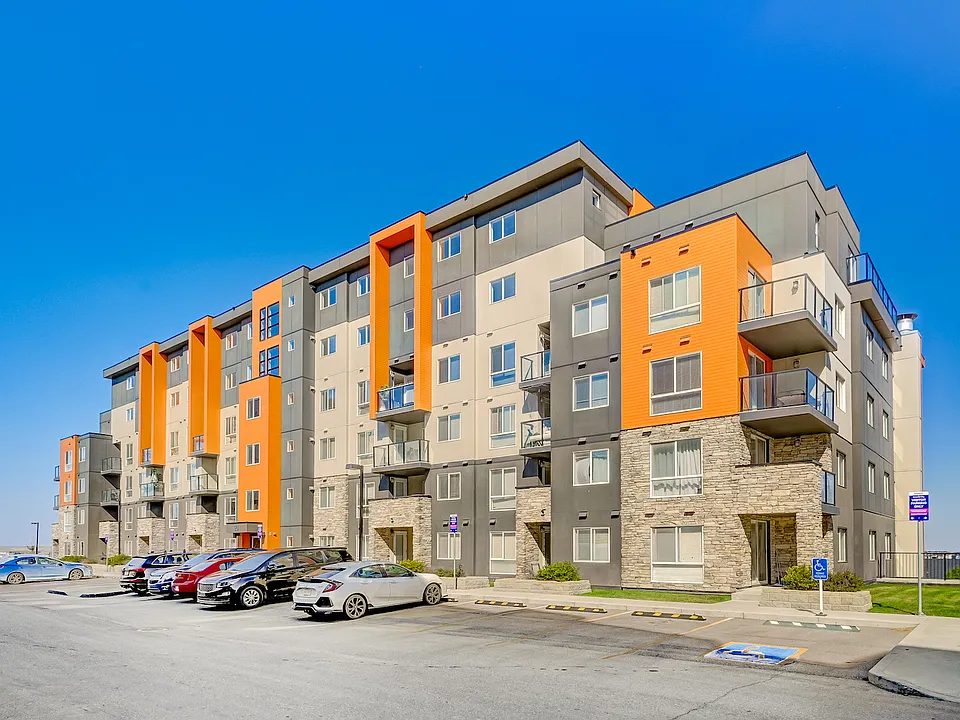 20 Kincora Glen Park NW #409