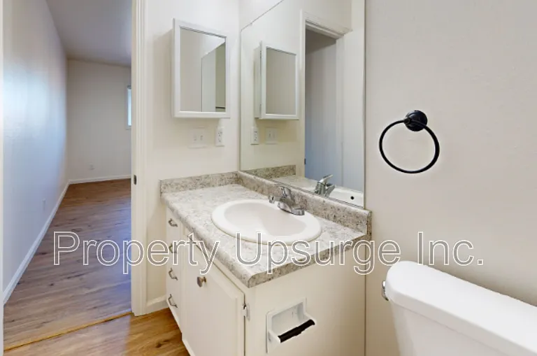 1063 Del Sol Pl #D — Photo 4