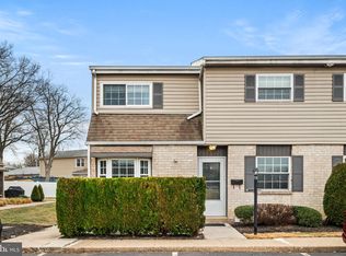 325 S Warminster Rd UNIT C-9, Hatboro, PA 19040