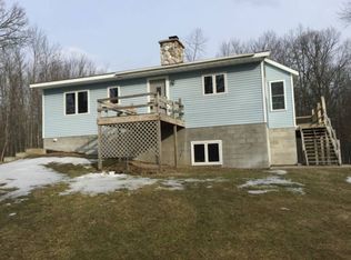 4088 N Sturgeon Rd, Midland, MI 48642