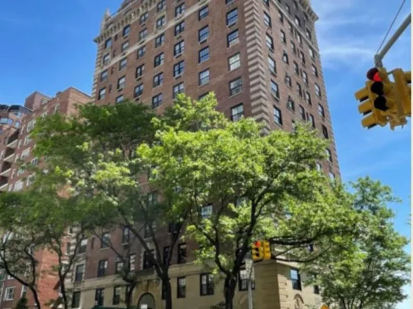 25 East End Avenue 10E image 16 of 16
