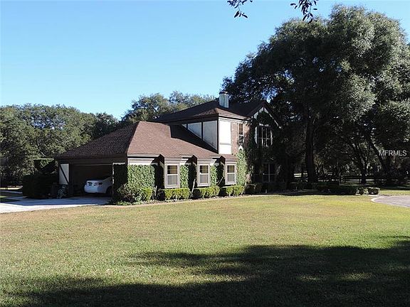 2nd image of 2415 Griffin Ave
