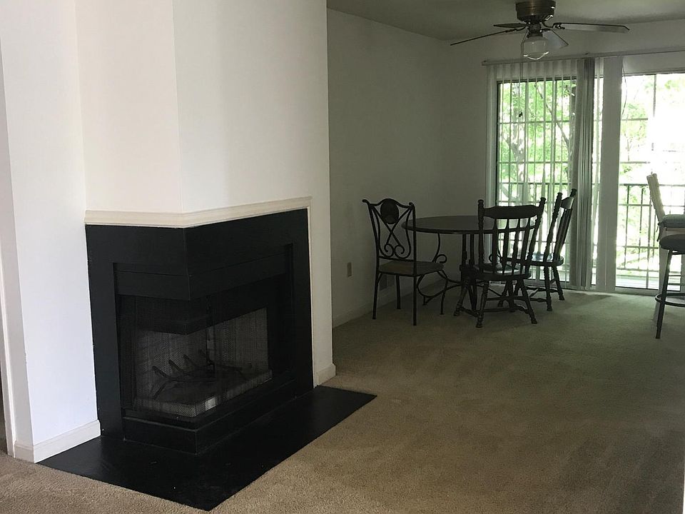 2nd image of 711 Christopher Dr