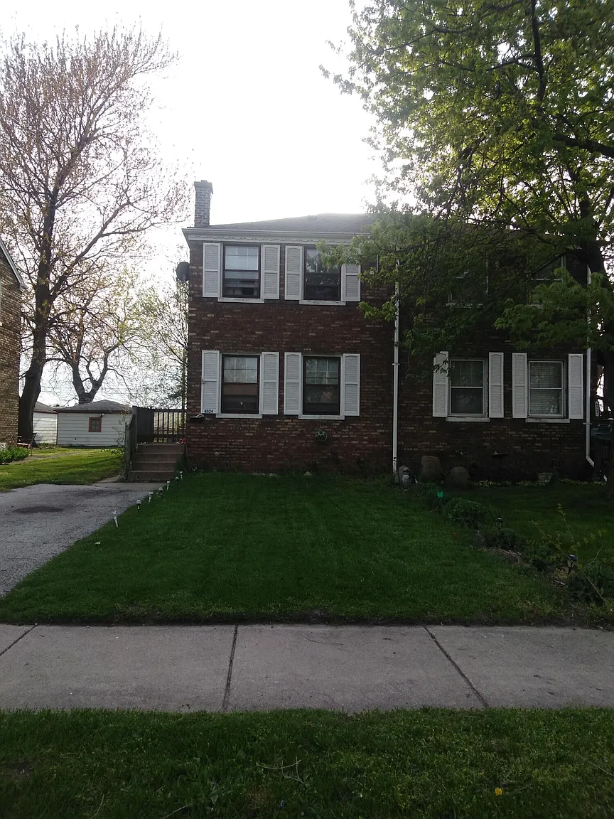 6524 McCook Ave photo 1