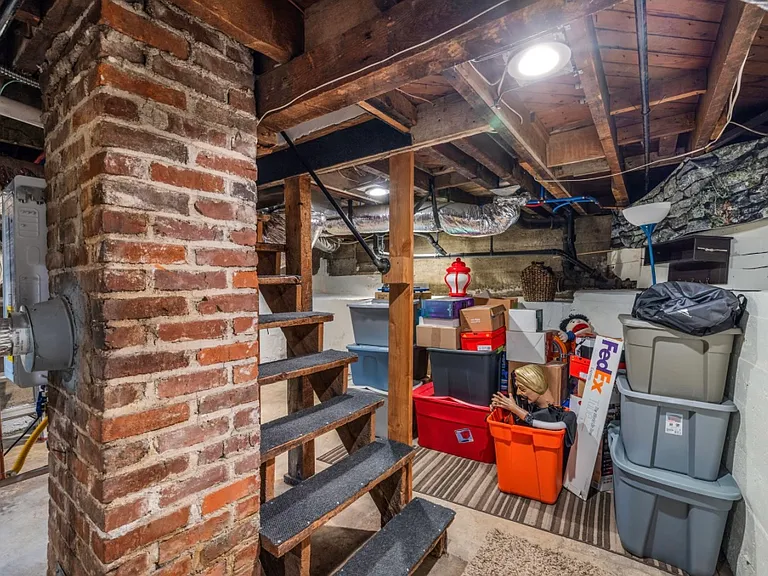 721 Lander St — Photo 15