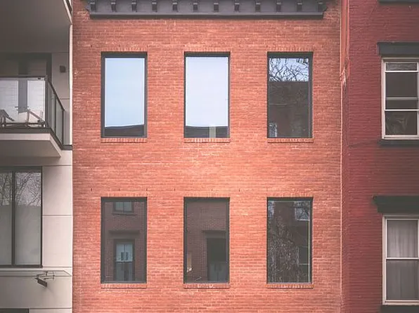 172 N 6th St, Brooklyn, NY 11211