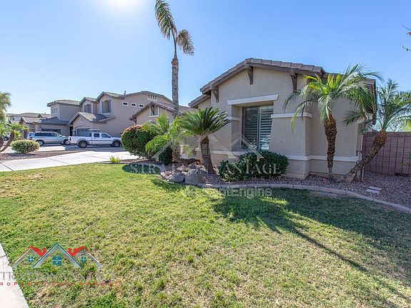 2nd image of 661 E Julian Dr