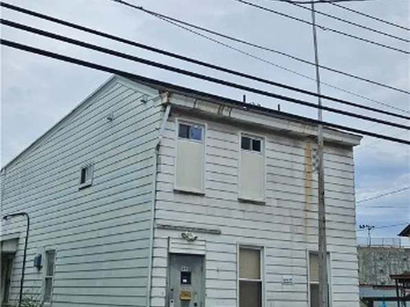 89 Cherry St, Etna, PA 15223