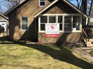 1407 Etowah Ave, Royal Oak, MI 48067